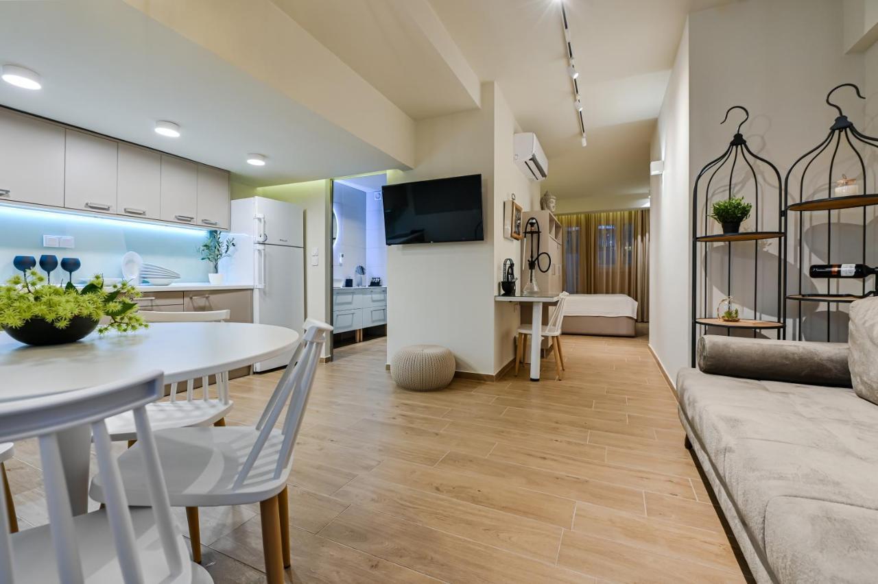 Blackhaus Apartments Thessaloniki Exterior photo