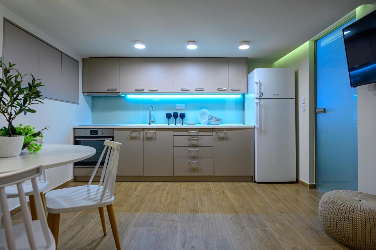 Blackhaus Apartments Thessaloniki Exterior photo